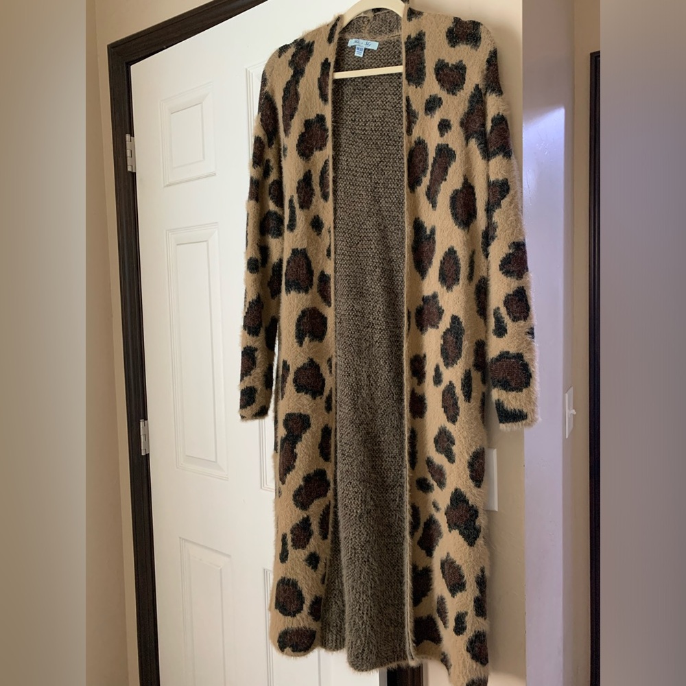 Fuzzy Leopard print Cardigan/Duster - One Size *BOUTIQUE BRAND*